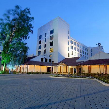 Chanakya Bnr Hotel ラーンチー エクステリア 写真