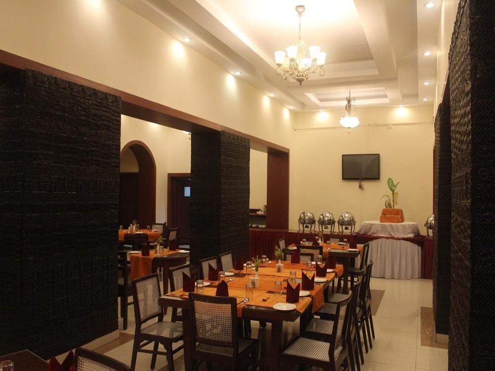 Chanakya Bnr Hotel ラーンチー エクステリア 写真