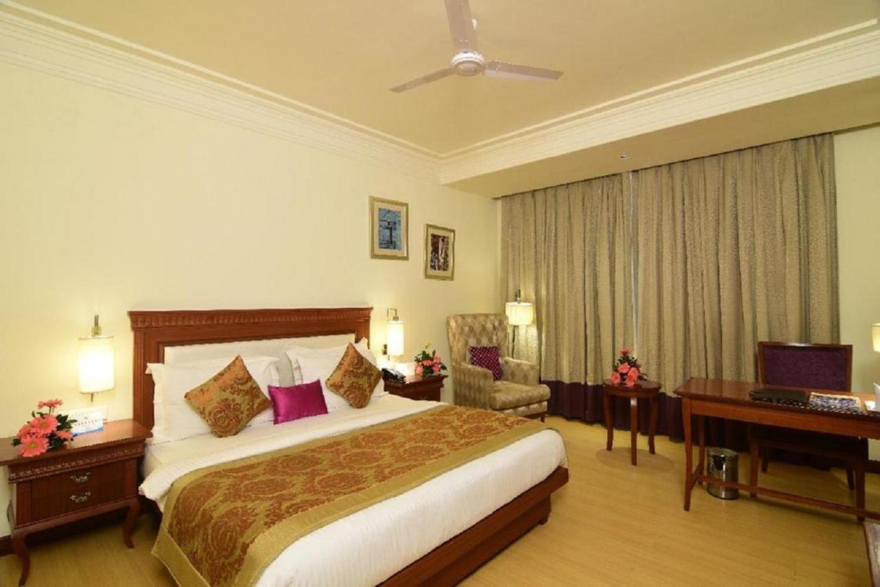 Chanakya Bnr Hotel ラーンチー エクステリア 写真