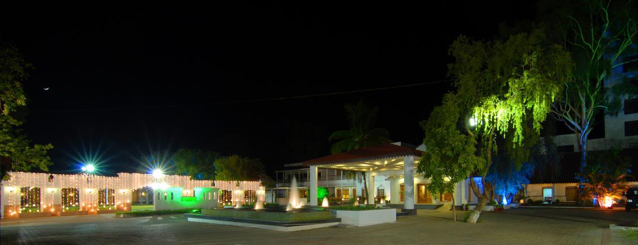 Chanakya Bnr Hotel ラーンチー エクステリア 写真
