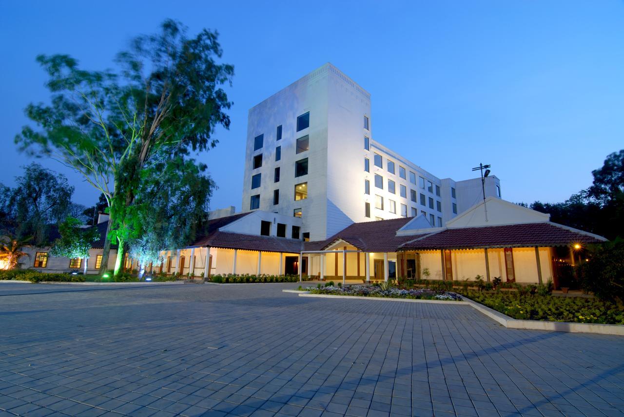 Chanakya Bnr Hotel ラーンチー エクステリア 写真