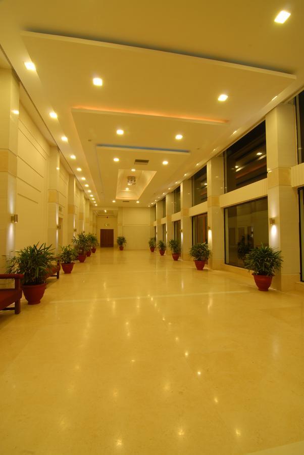 Chanakya Bnr Hotel ラーンチー エクステリア 写真