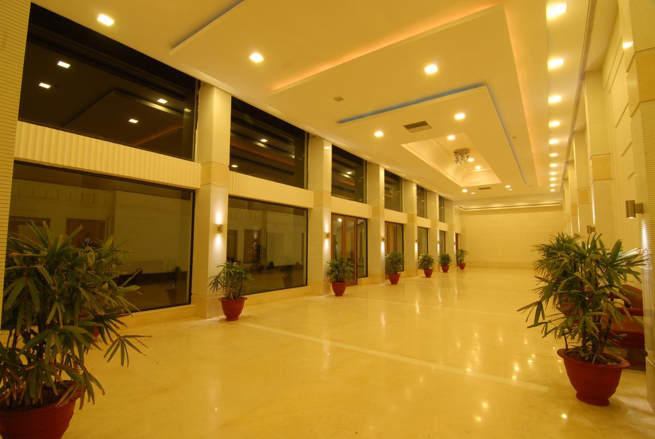 Chanakya Bnr Hotel ラーンチー エクステリア 写真